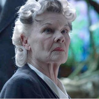 (在黑暗城堡中探险:挑战你的勇气和智慧有什么用)在黑暗城堡中探险：挑战你的勇气和智慧