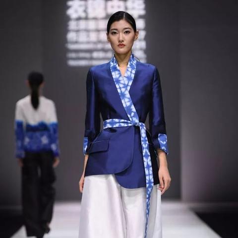 (盖亚介绍)探讨与盖亚相关的艺术作品及其在文化中的影响与意义