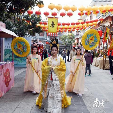 (全民斗西游为什么停服了今天,啥时候搞好)全民斗西游游戏惊现李白失踪事件，玩家们集体寻找