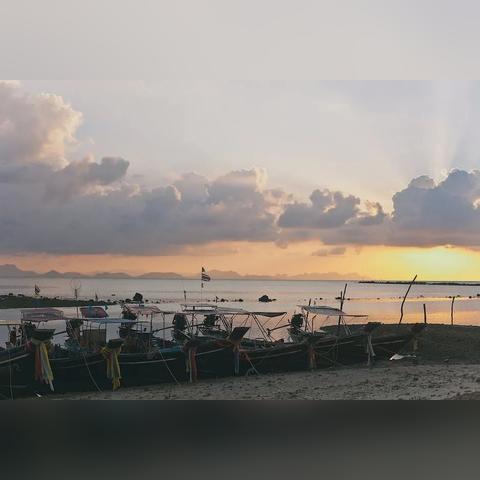 超多武器大冒险免广告,挑战无尽关卡,抢夺宝藏解锁新武器,绝对拒绝广告干扰! 超多武器大冒险免广告,挑战无尽关卡,抢夺宝藏解锁新武器,绝对拒绝广告干扰!