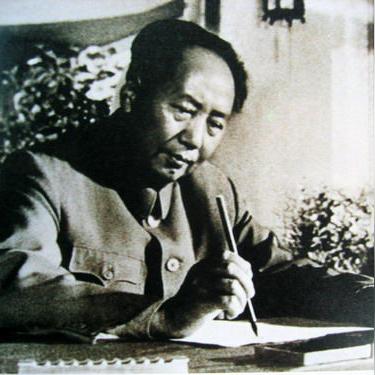 (京剧名曲将军令)深度探究：「将军道」京剧演出的艺术魅力与社会影响力