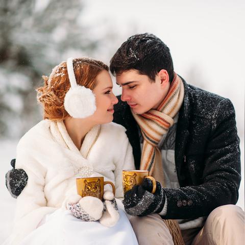 (王小贱给黄小仙剪头发)王小贱仙变3游戏攻略：详细解析如何快速升级与提升战力