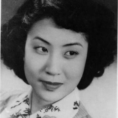 荀鹿游戏重返前线最新版，震撼全球玩家，颠覆你的游戏体验