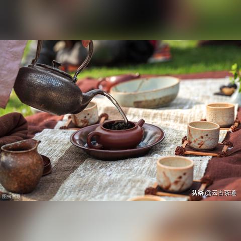(围炉煮茶的唯美句子)热闹围炉煮茶食材盛宴：品茶之余，美食配搭共享欢乐