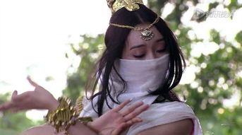 (雪中回眸娇宠皇妃)雪中回眸 帝王侧，盛世辉煌似风云变幻