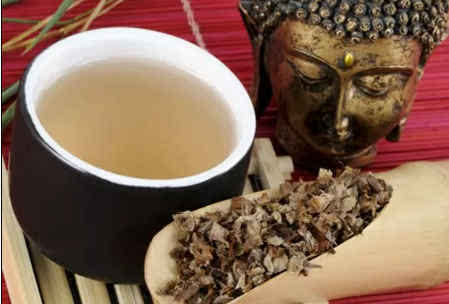 金沙古酱慎初烧坊：传统工艺保留，古法烧制味道独特，口感醇厚如初