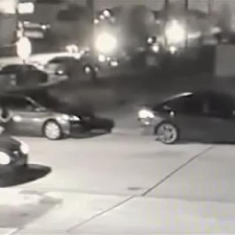 穿越火线枪战王者租号：让您轻松体验高端账号，享受顶尖游戏乐趣