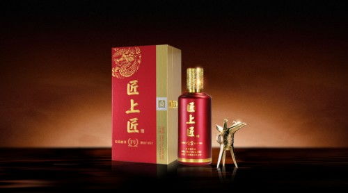 探秘盛世至尊53度酱香型白酒：品味独特香气与历史传承的完美结合