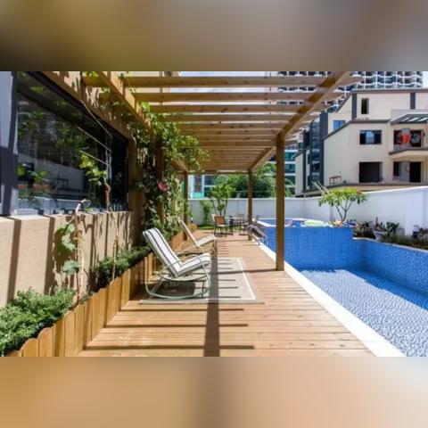 (快乐萌宠无限金币版)快乐萌宠生活秀：与主人共同嬉戏玩转的幸福时光