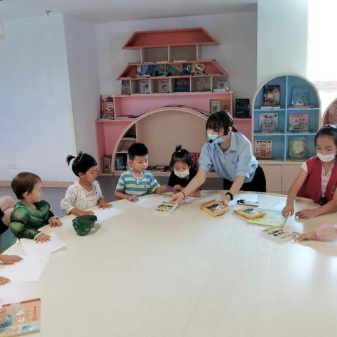 创意无限：3岁～10岁的孩子们如何在画纸上创作出生动可爱的人物形象