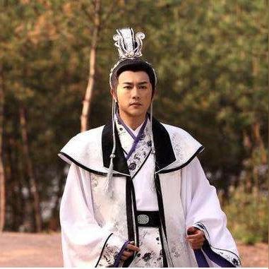 (神明之胄百度百科)神明之力相争，诸神之间的巨大对抗：众神之战闪耀于天际