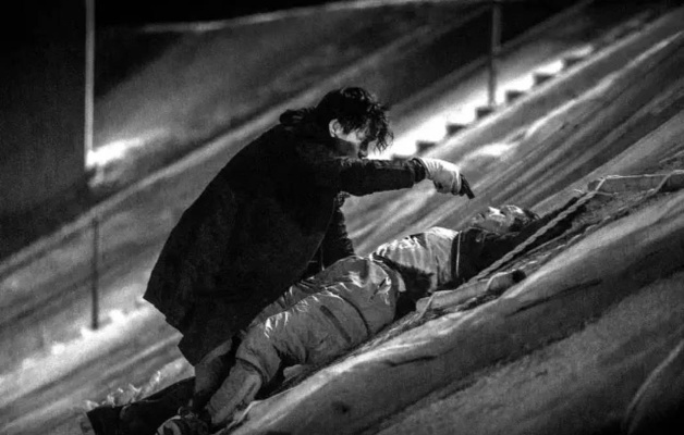 重回恐怖边缘：揭秘'亡者之夜'连续73晚的神秘记录及其对现代心理学研究的影响