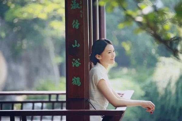 (喧嚣中寻找宁静)在喧嚣中寻求内心宁静：一场属于你的佛系治愈之旅