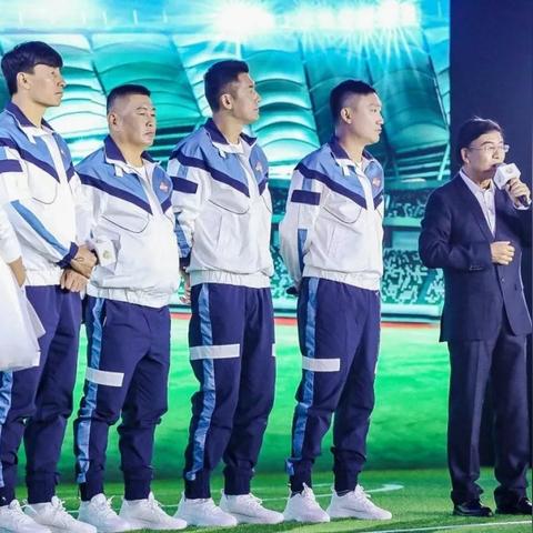 (以下表示当然可以的正确选项)当然可以，以下是一个拓展的