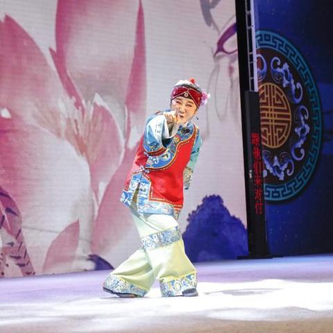 (直播给我们带来了什么)给我来直播，让你眼前一亮！探寻直播带来的乐趣和惊喜