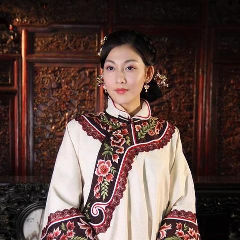 超级星探有过分的镜头吗？探讨电影行业中可能存在的道德困境和影响