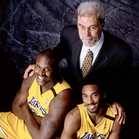 (突击军团下载)探索突击军团的起源与演变：从历史战争到现代电子游戏的变革