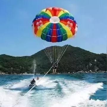 (漫步浮生,追逐梦想的足迹,感悟生命的深沉意义)漫步浮生，追逐梦想的足迹，感悟生命的深沉意义