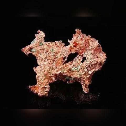 冒险宝石有什么用？探索其神奇力量与奇幻效果，尽享冒险之旅中的无限可能性！