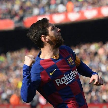 (儿童足球训练课)儿童足球训练：10个必备动作，帮助孩子成为足球小巨星