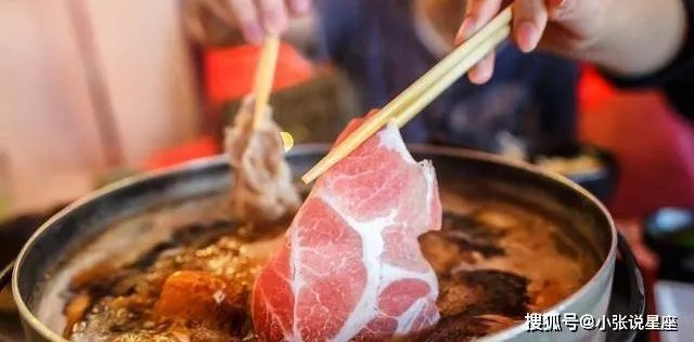 (女人说吃火锅的含义)什么五种暗示？女人吃火锅时绝对不能错过！