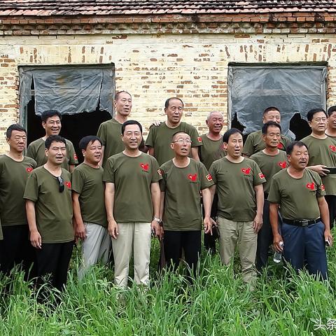 (中国解放军版游戏手游)中国解放军手游下载，让你亲身体验军旅生活的刺激与挑战