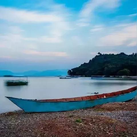 (天堂之光镶嵌)发现天堂之光内部号隐藏的秘密与故事